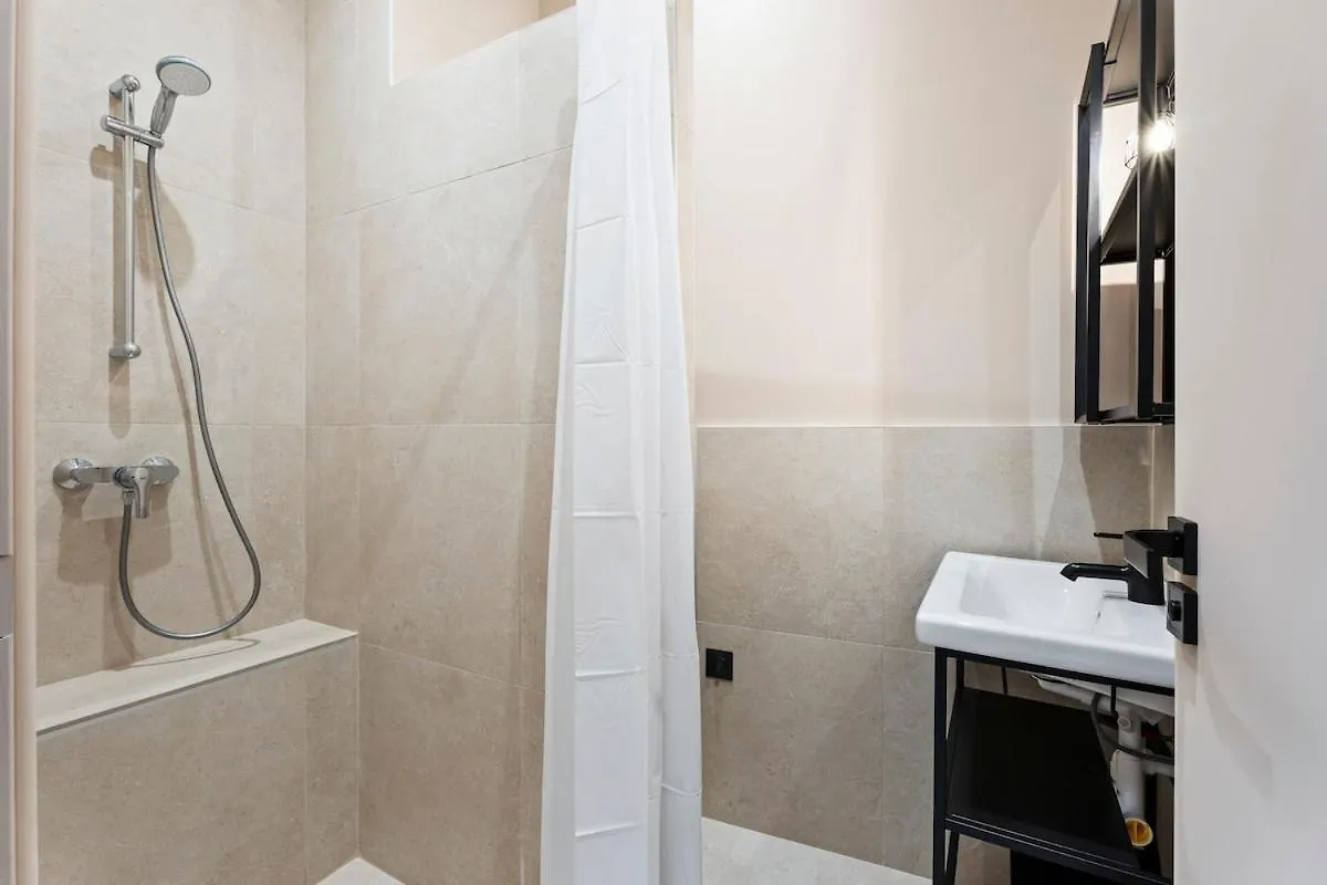 Loft Spacieux Pour 10 Personnes Avec Terrasse Nice 0*,